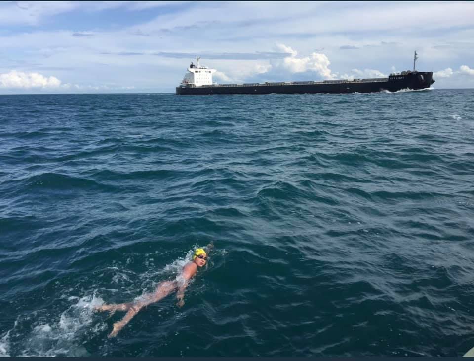 سباحة سورية تقطع “المانش” من بريطانيا إلى فرنسا لزرع الأمل في نفوس&nbsp;اللاجئين