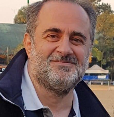 فراس رفعت الأسد لآل الأسد: بيني وبينكم أشلاء الآلاف من أطفال سوريا التي مزقت براميلكم&nbsp;أجسادهم