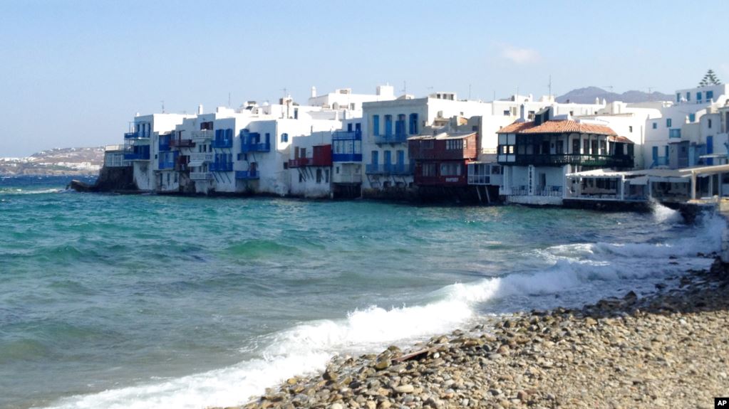 تشابه أسماء أدى إلى اعتقال لبناني بتهمة خطف&nbsp;طائرة