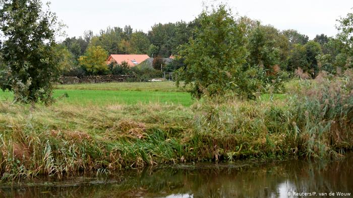 9 سنوات يحتجز أسرته في قبو بانتظار نهاية&nbsp;العالم