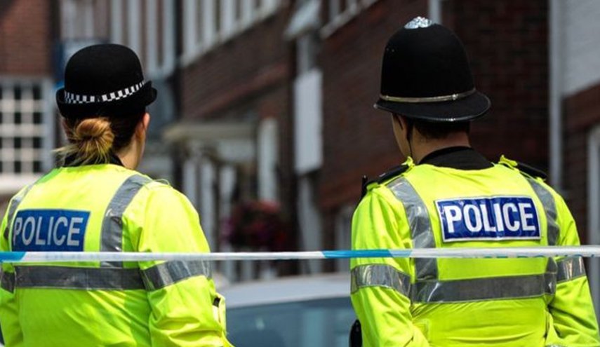 بريطانيا.. طعن مدنيين بالسكين في مجمع&nbsp;تجاري