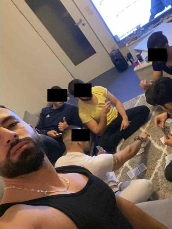 بسبب صورة.. شاب سوري يفقد عمله في&nbsp;ألمانيا