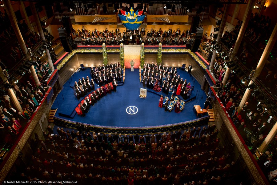 ماهي جائزة نوبل وكيف انتقلت من السويد إلى&nbsp;العالمية