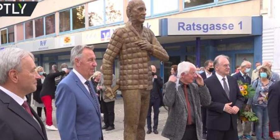 لدوره في التسبب بتوحيدها.. تمثال للزعيم السوفيتي غورباتشوف في&nbsp;ألمانيا