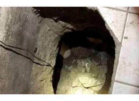 نفق ليقابل عشيقته