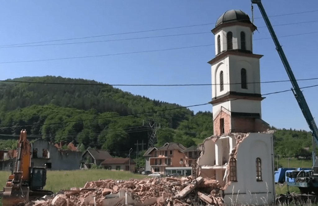 هدم كنيسة بأمر المحكمة بنيت بمنزل سيدة&nbsp;مسلمة