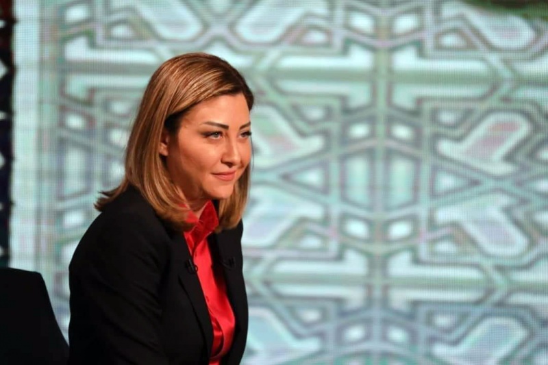 عدنان الأسد: لونا الشبل “أنثى ناقصة شرف” وزوجها “نذل”